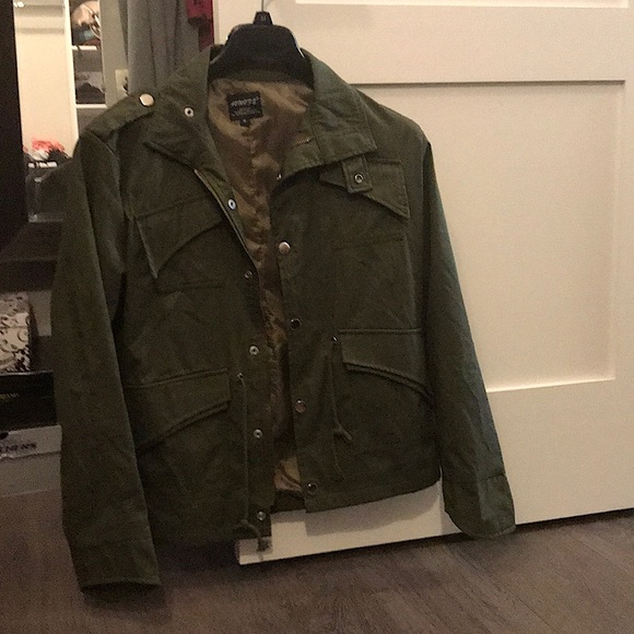 Men’s jacket - Picture 1 of 3